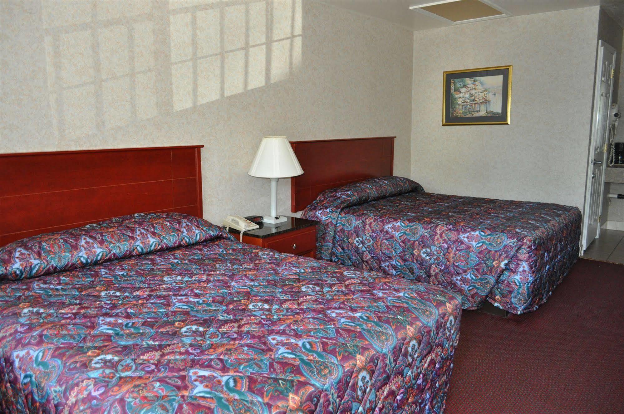 Atrium Inn & Suites Galloway Kültér fotó