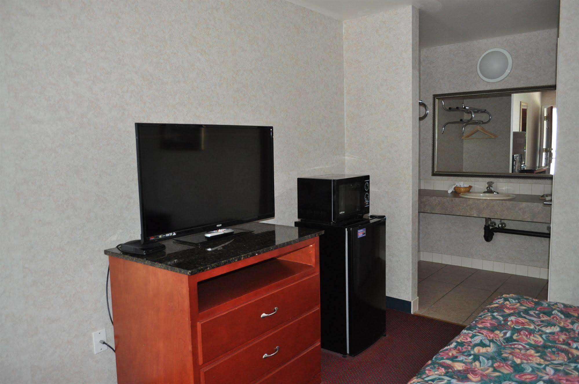 Atrium Inn & Suites Galloway Kültér fotó