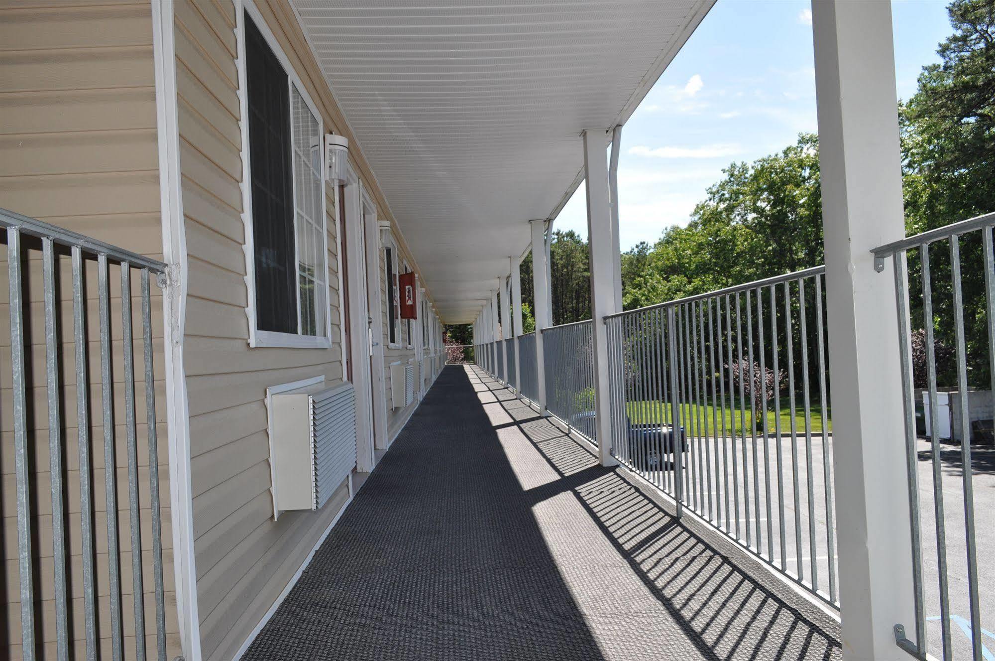 Atrium Inn & Suites Galloway Kültér fotó