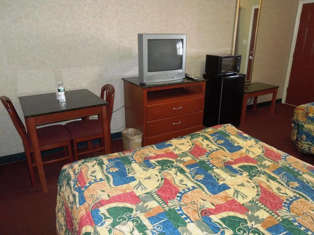 Atrium Inn & Suites Galloway Kültér fotó